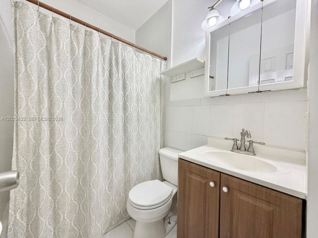 130 NW 16th Ave , Miami, FL 33125 Photo