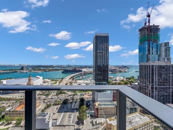 121 NE 5th St , Unit 3401, Miami, FL 33132