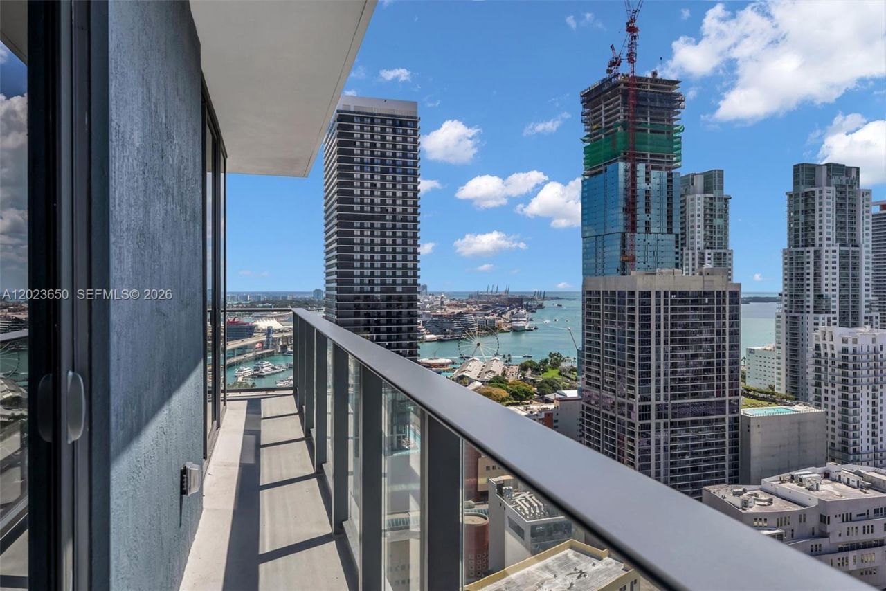 121 NE 5th St , Unit 3401, Miami, FL 33132 Photo