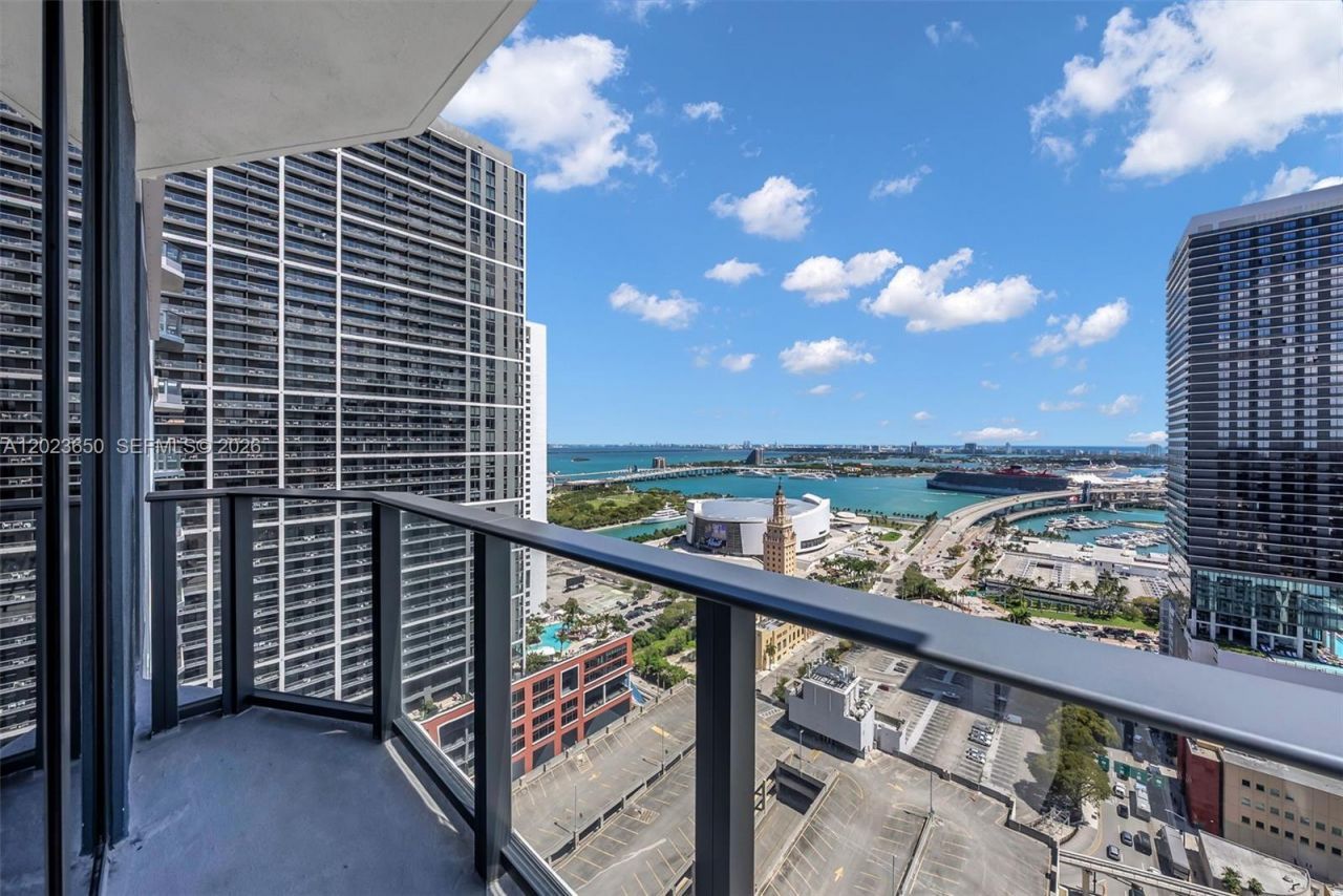 121 NE 5th St , Unit 3401, Miami, FL 33132 Photo
