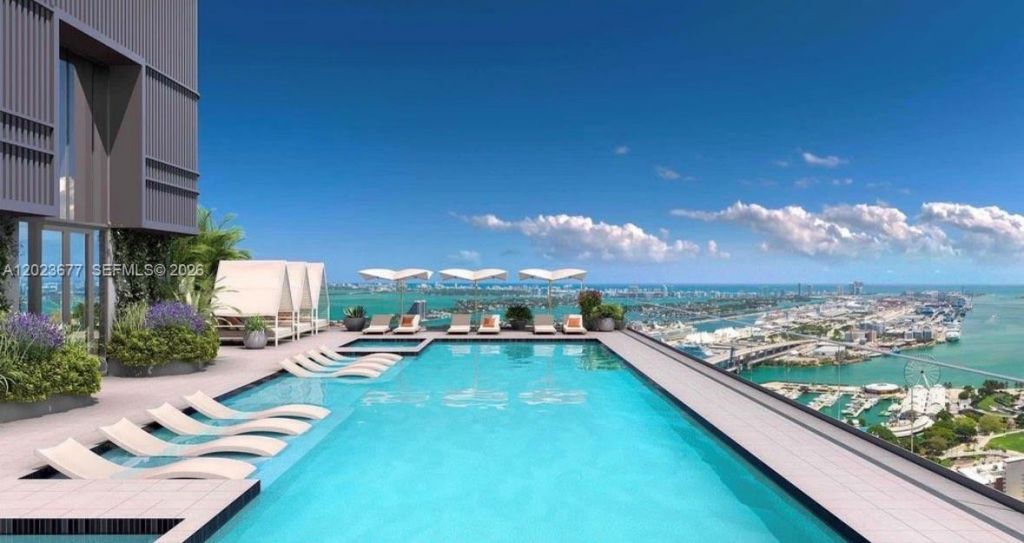 121 NE 5th St , Unit 2102, Miami, FL 33132 Photo