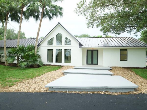 20500 SW 50th Pl , Southwest Ranches, FL 33332