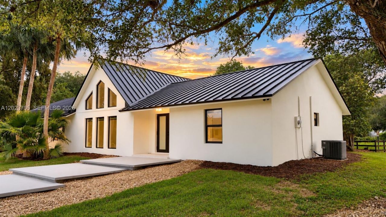 20500 SW 50th Pl, Southwest Ranches, FL 33332 Photo