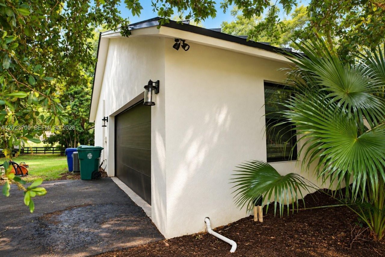20500 SW 50th Pl, Southwest Ranches, FL 33332 Photo
