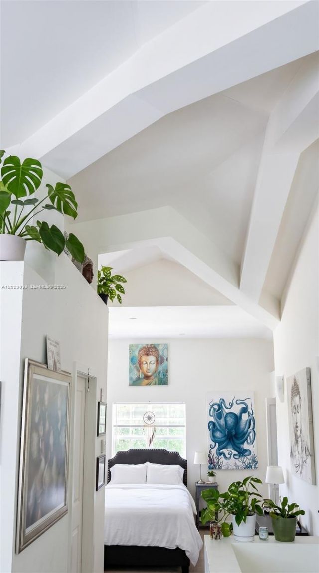 1438 Meridian Ave , Miami Beach, FL 33139 Photo