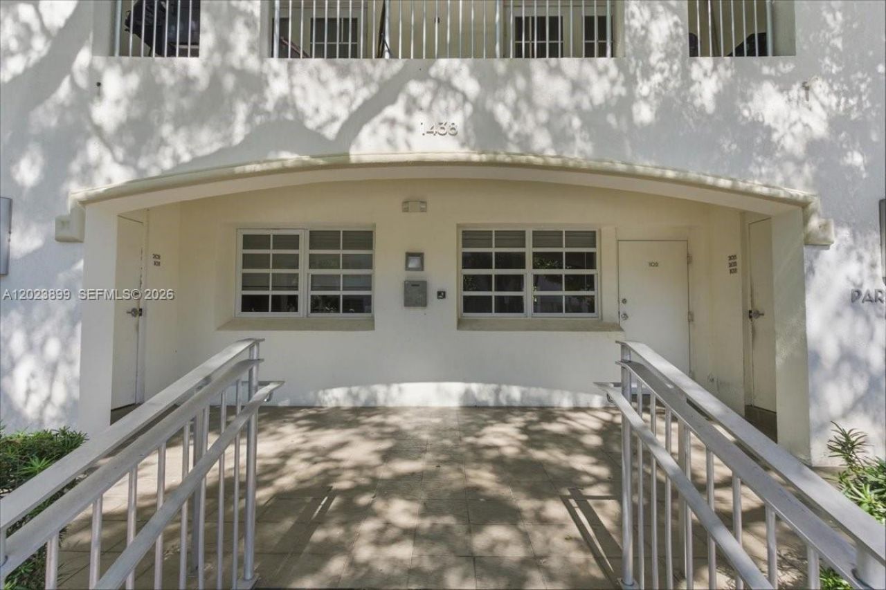 1438 Meridian Ave , Miami Beach, FL 33139 Photo