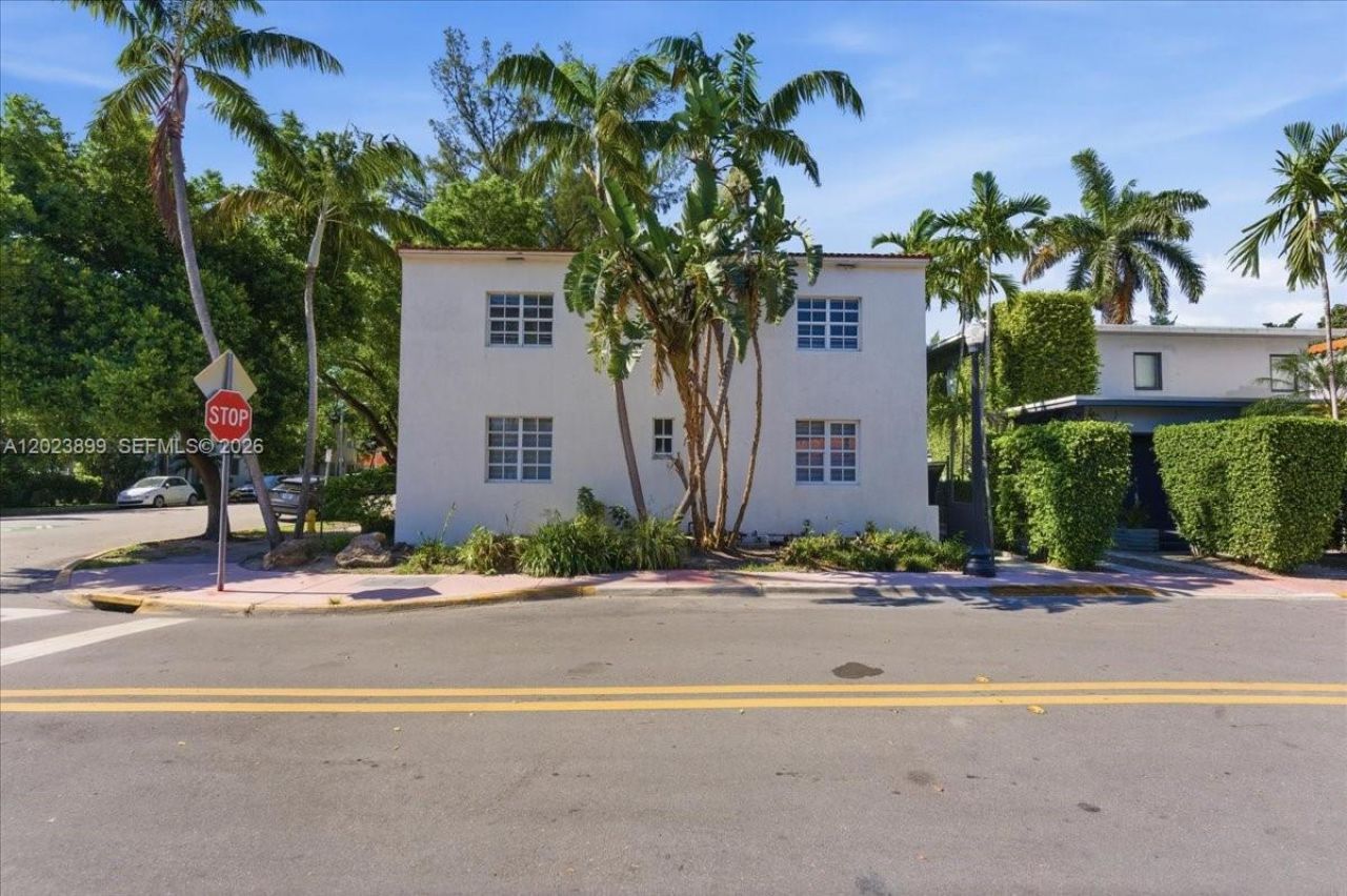1438 Meridian Ave , Miami Beach, FL 33139 Photo