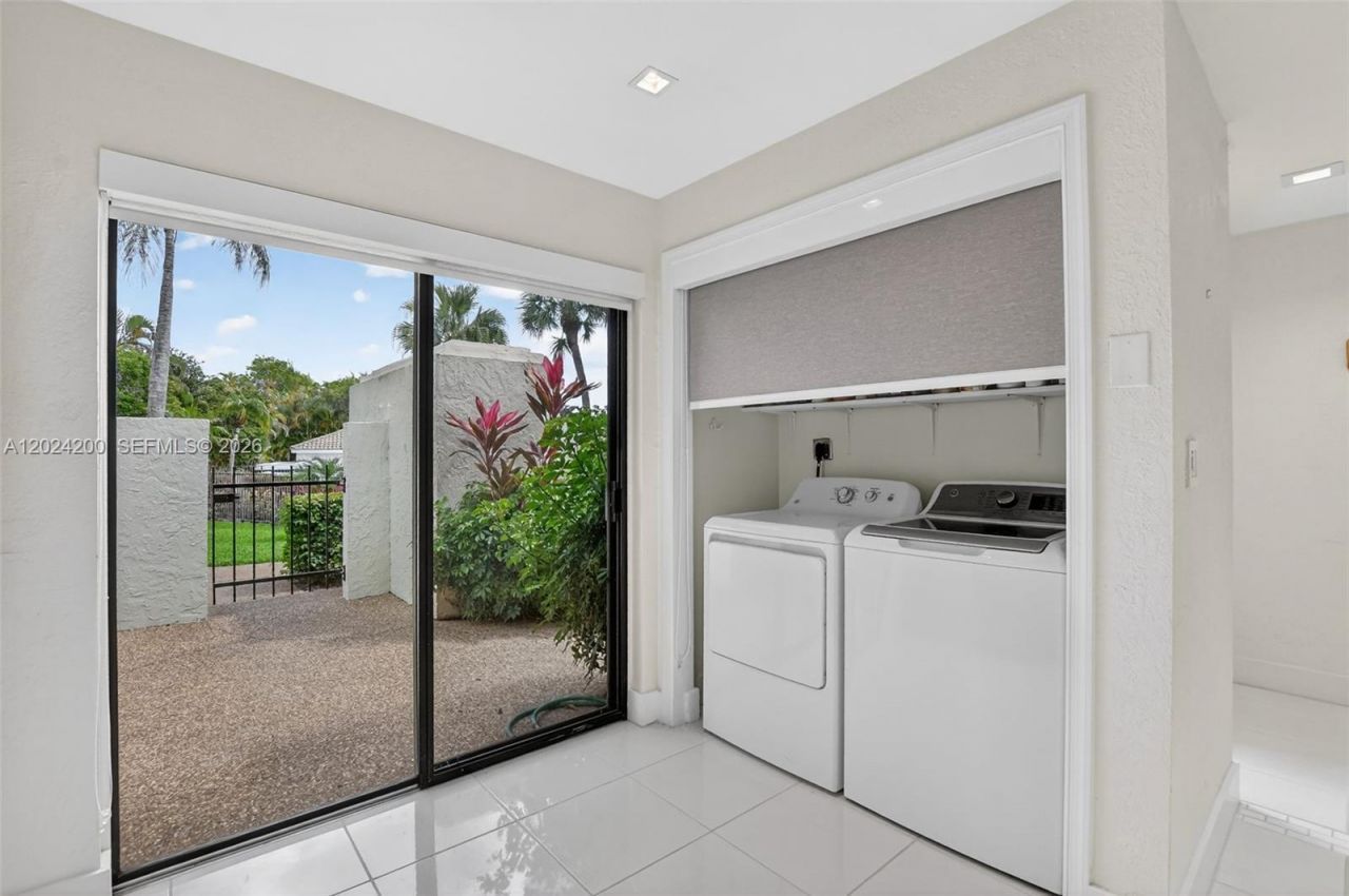 7906 Granada Pl, Unit 1201, Boca Raton, FL 33433 Photo