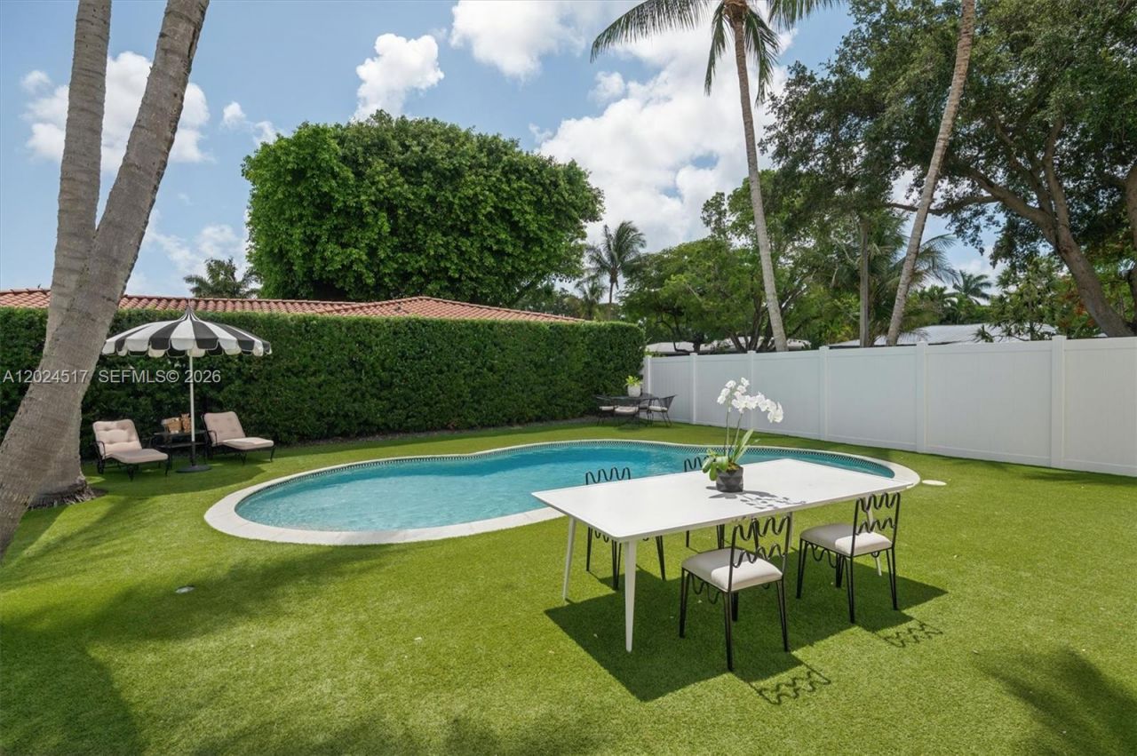 1255 NE 99th St , Miami Shores, FL 33138 Photo