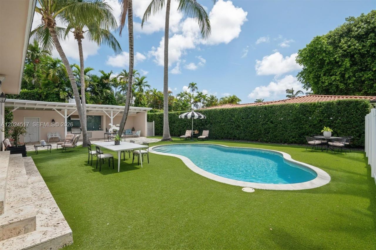 1255 NE 99th St , Miami Shores, FL 33138 Photo