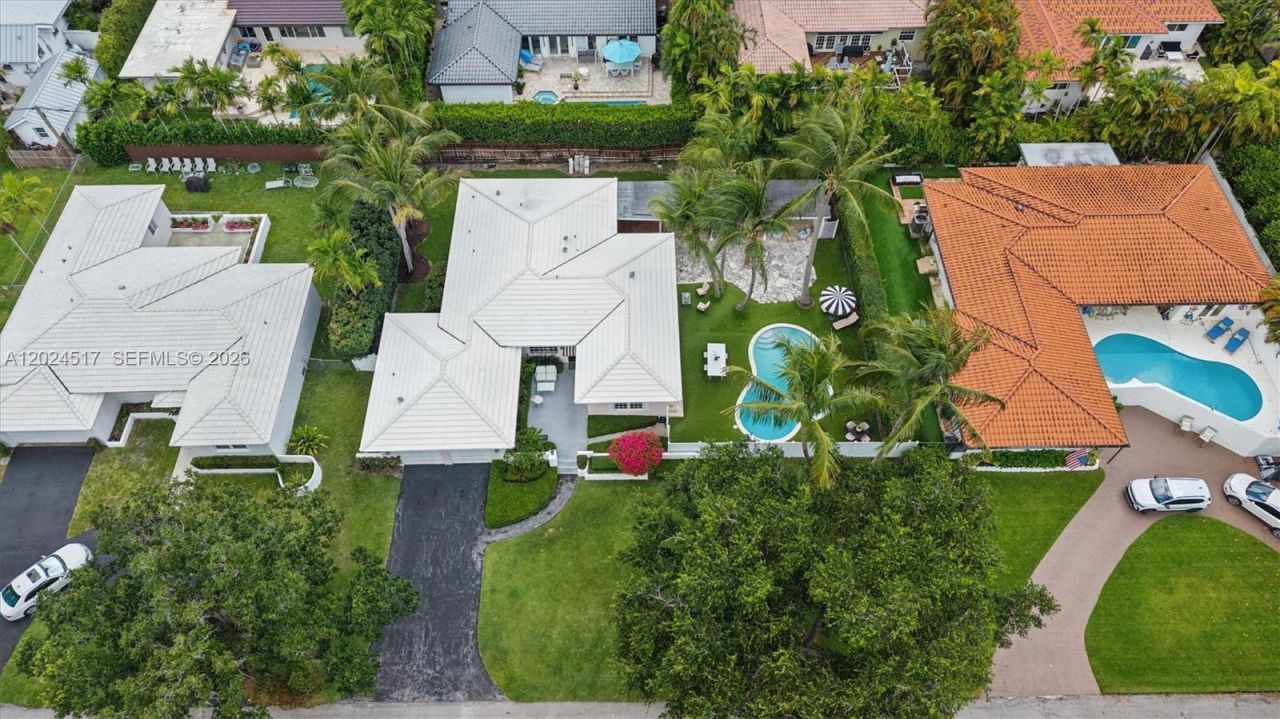 1255 NE 99th St , Miami Shores, FL 33138 Photo