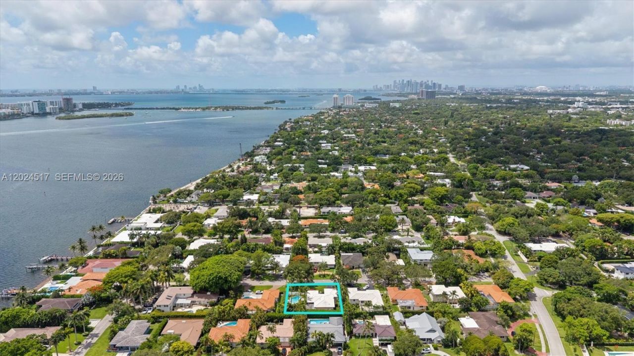 1255 NE 99th St , Miami Shores, FL 33138 Photo