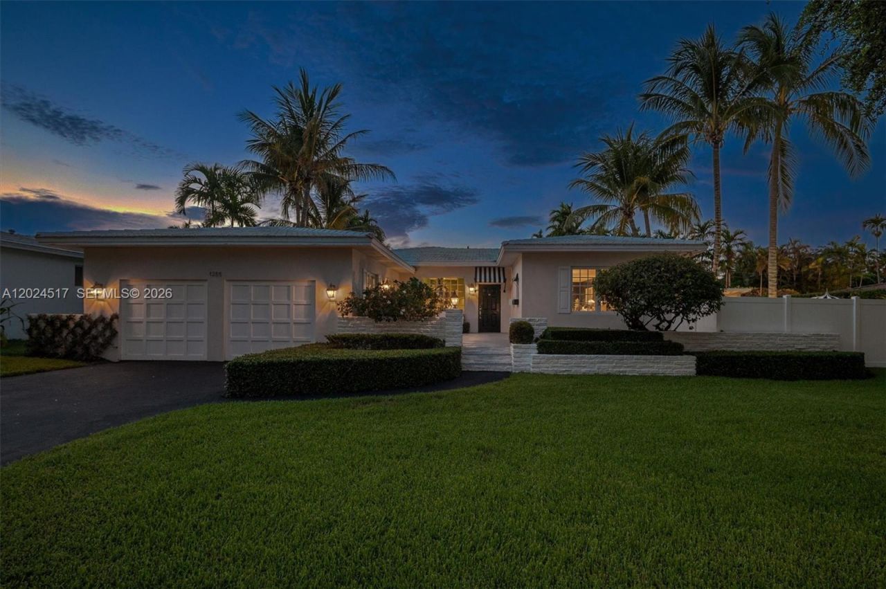 1255 NE 99th St , Miami Shores, FL 33138 Photo