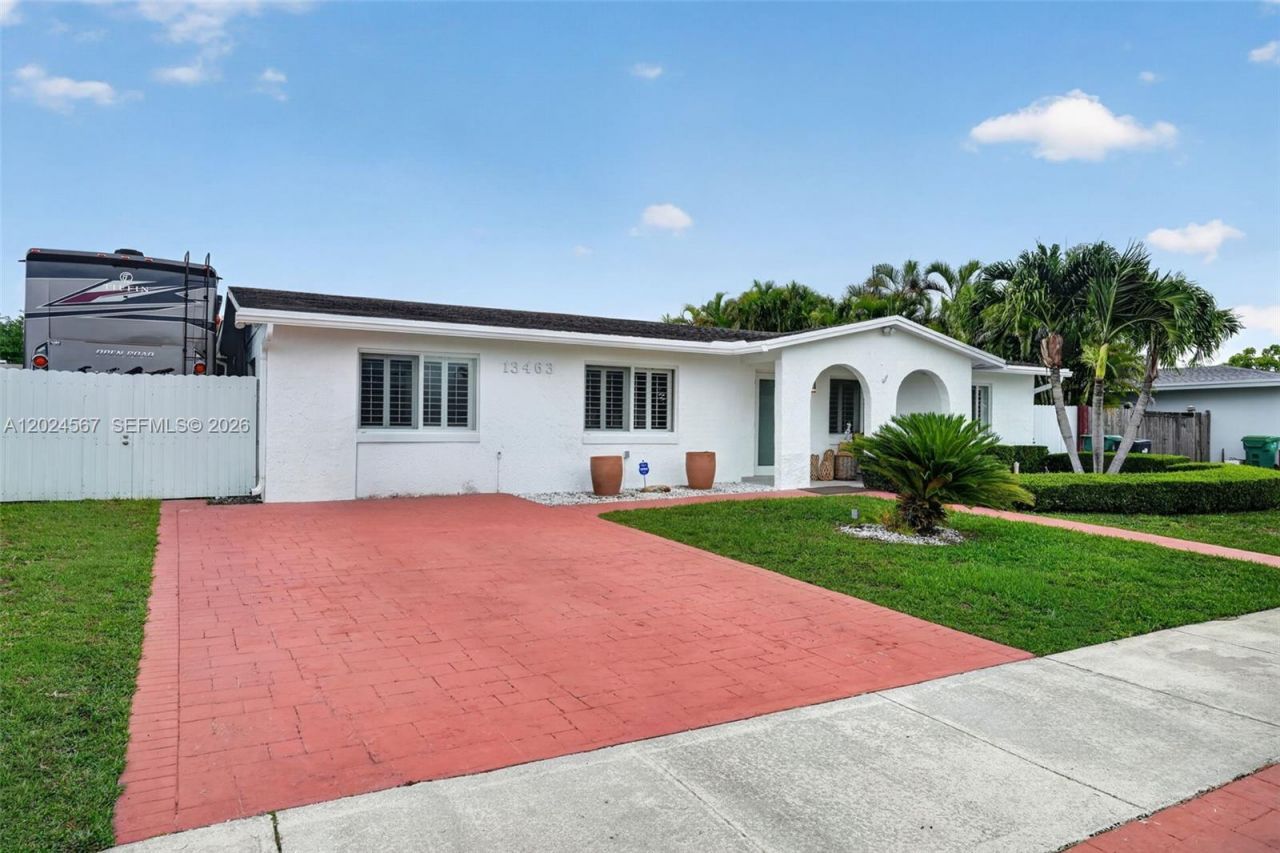 13463 SW 66th Ter, Miami, FL 33183 Photo