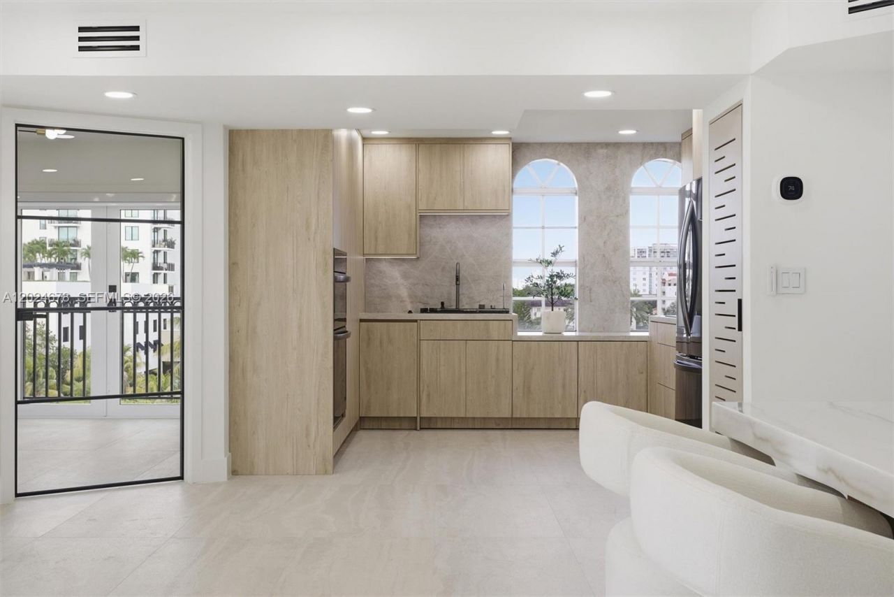1400 Salzedo St , Unit 504, Coral Gables, FL 33134 Photo