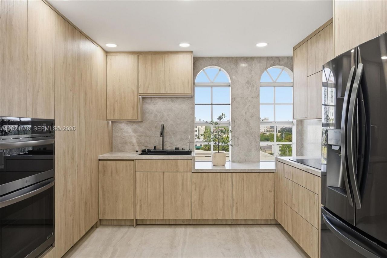 1400 Salzedo St , Unit 504, Coral Gables, FL 33134 Photo