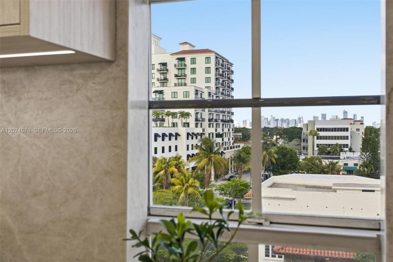 1400 Salzedo St , Unit 504, Coral Gables, FL 33134 Photo