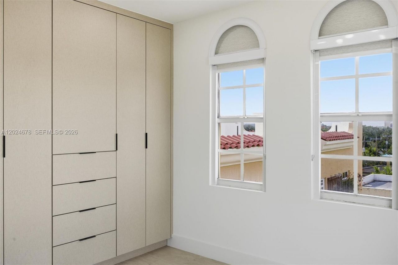 1400 Salzedo St , Unit 504, Coral Gables, FL 33134 Photo