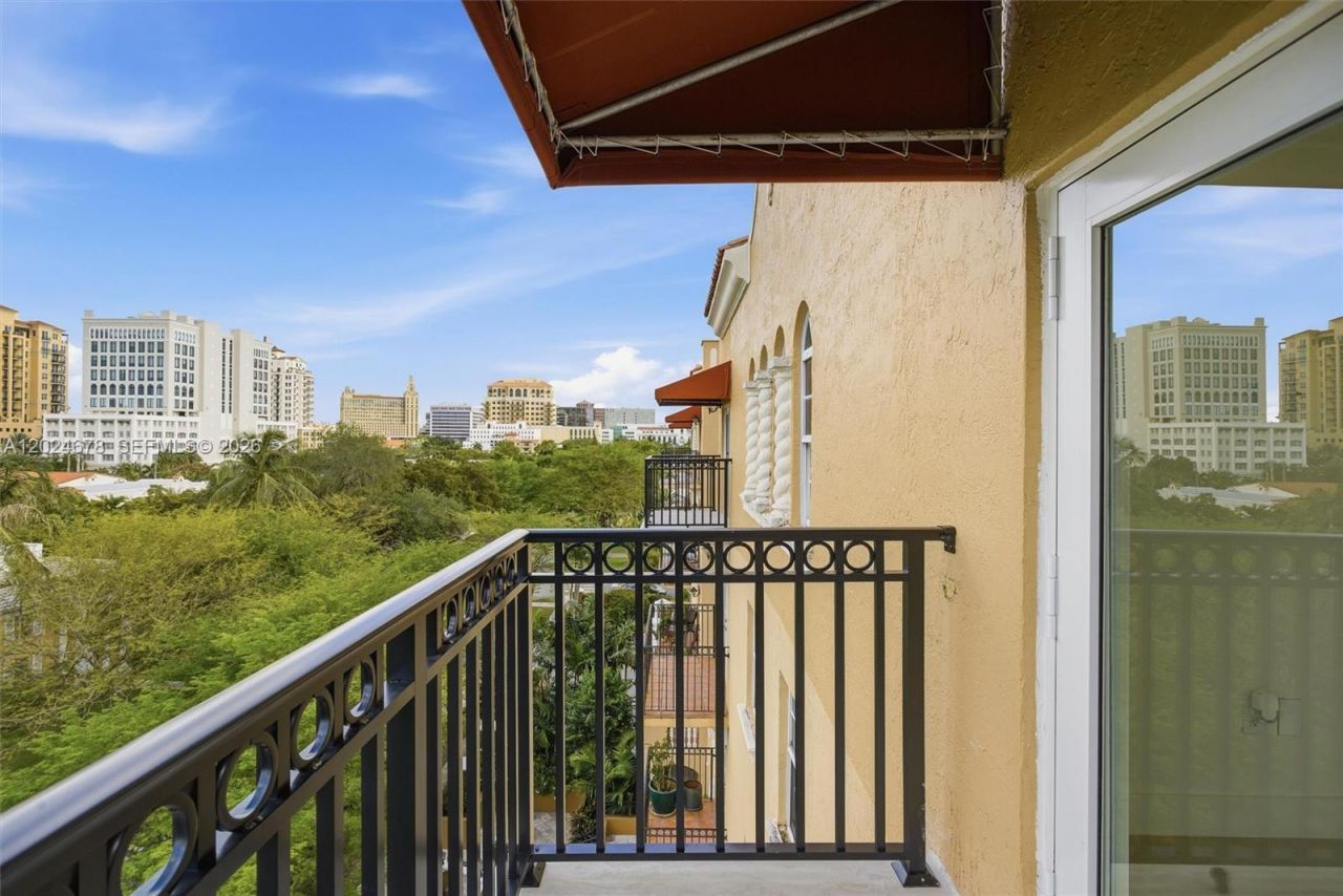 1400 Salzedo St , Unit 504, Coral Gables, FL 33134 Photo