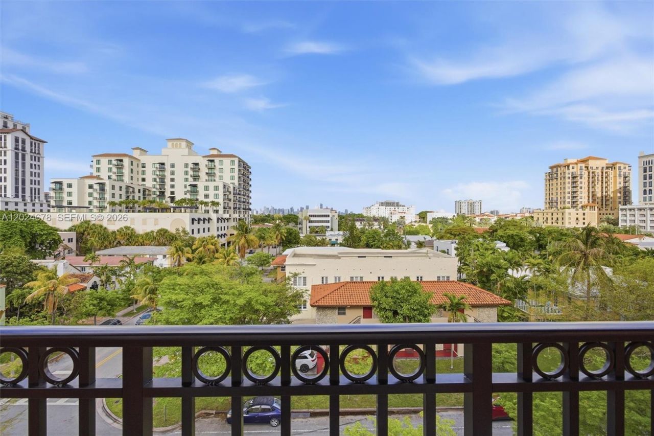 1400 Salzedo St , Unit 504, Coral Gables, FL 33134 Photo