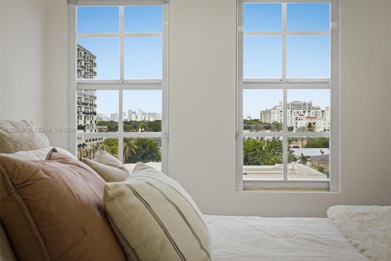 1400 Salzedo St , Unit 504, Coral Gables, FL 33134 Photo
