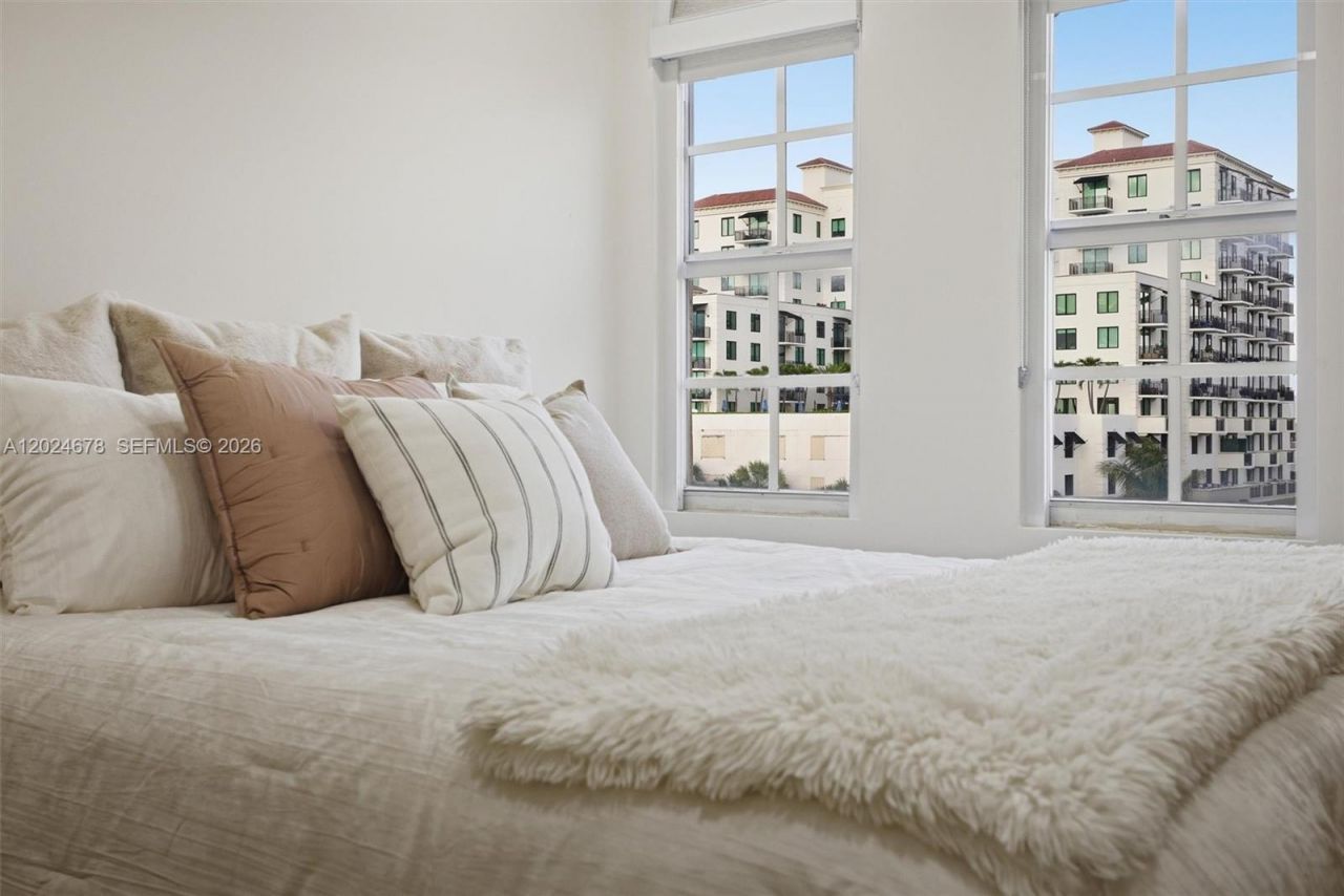 1400 Salzedo St , Unit 504, Coral Gables, FL 33134 Photo