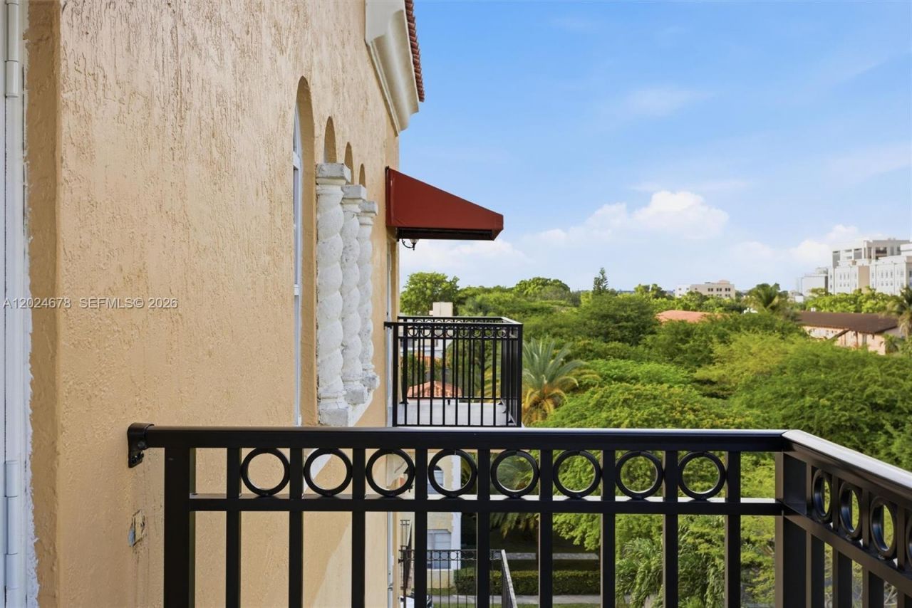 1400 Salzedo St , Unit 504, Coral Gables, FL 33134 Photo