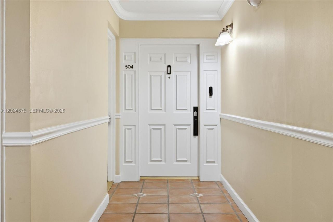 1400 Salzedo St , Unit 504, Coral Gables, FL 33134 Photo