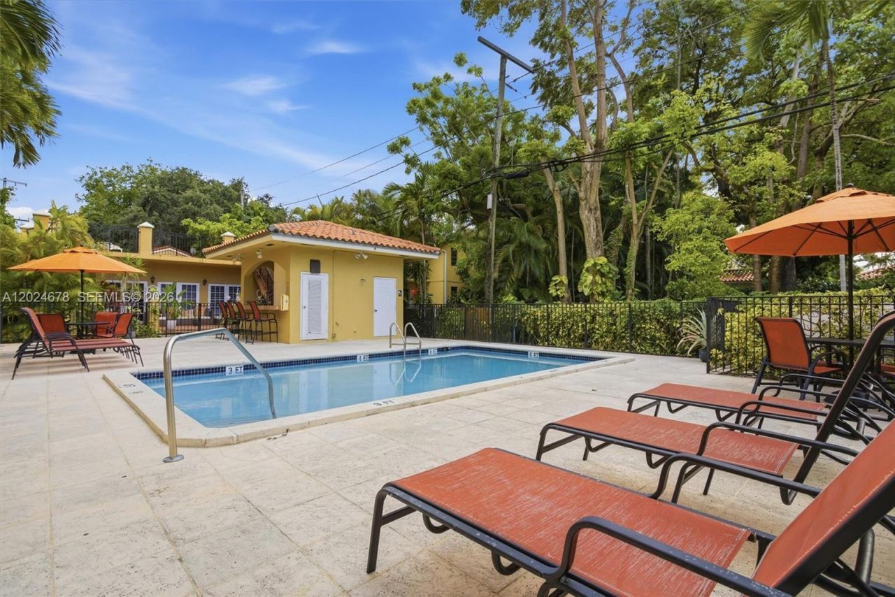 1400 Salzedo St , Unit 504, Coral Gables, FL 33134 Photo