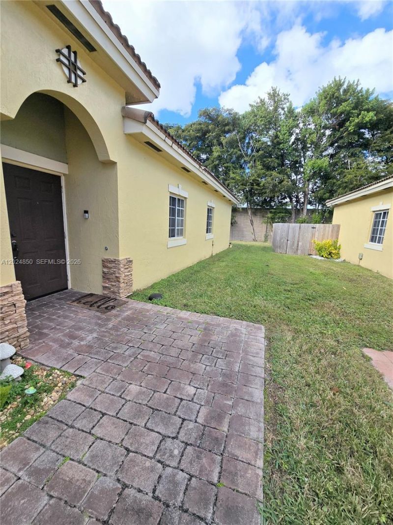 1236 NE 32nd Ave , Homestead, FL 33033 Photo
