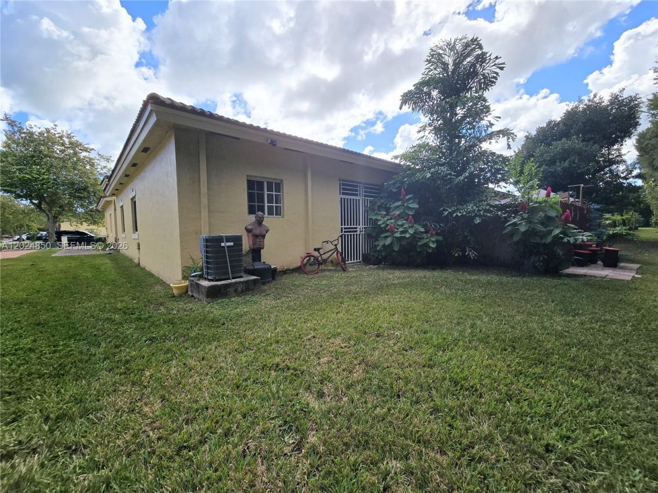 1236 NE 32nd Ave , Homestead, FL 33033 Photo