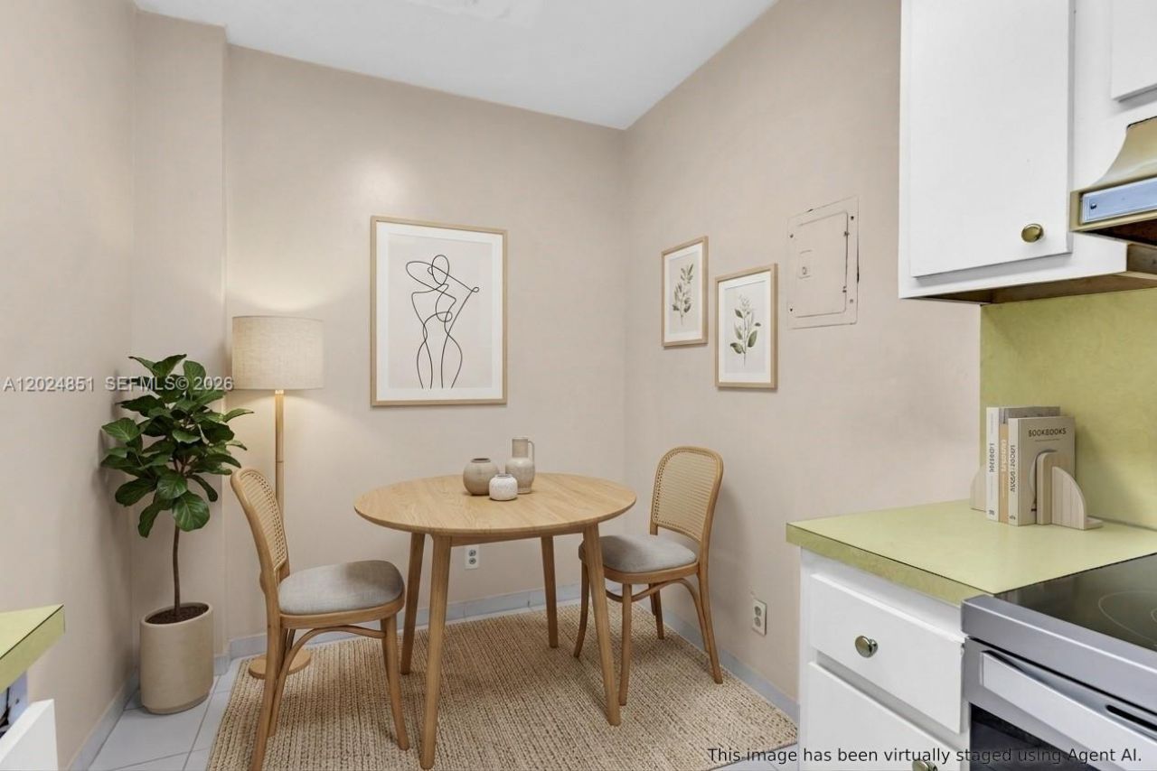 4200 Hillcrest Dr, Unit 504, Hollywood, FL 33021 Photo