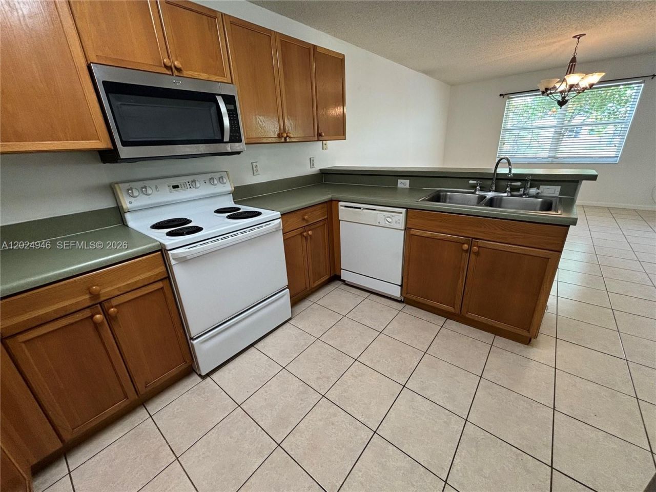 9283 NW 54th St , Sunrise, FL 33351 Photo