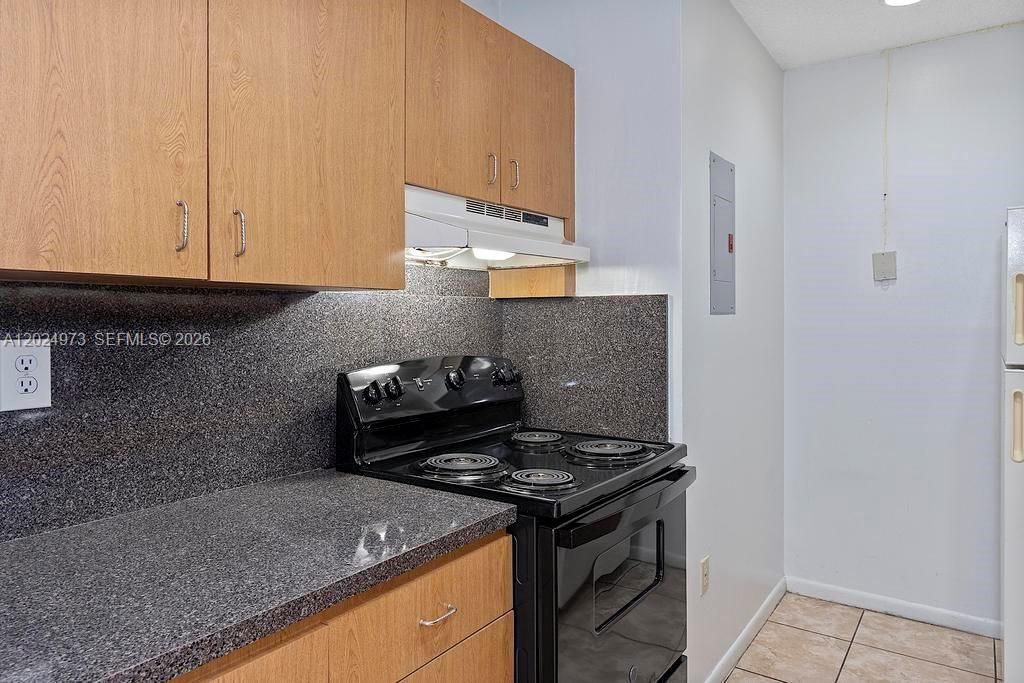 7403 SW 152nd Ave , Unit 204-2, Miami, FL 33193 Photo