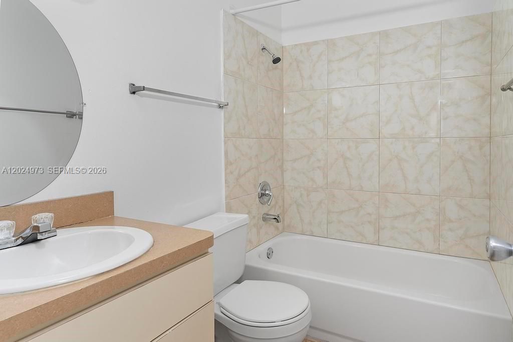 7403 SW 152nd Ave , Unit 204-2, Miami, FL 33193 Photo