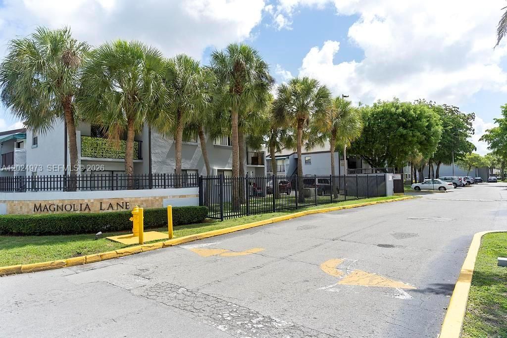 7403 SW 152nd Ave , Unit 204-2, Miami, FL 33193 Photo