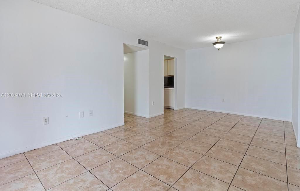 7403 SW 152nd Ave , Unit 204-2, Miami, FL 33193 Photo