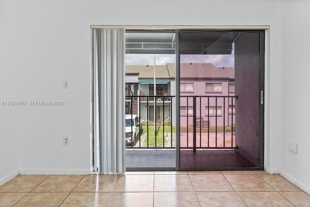 7403 SW 152nd Ave , Unit 204-2, Miami, FL 33193 Photo