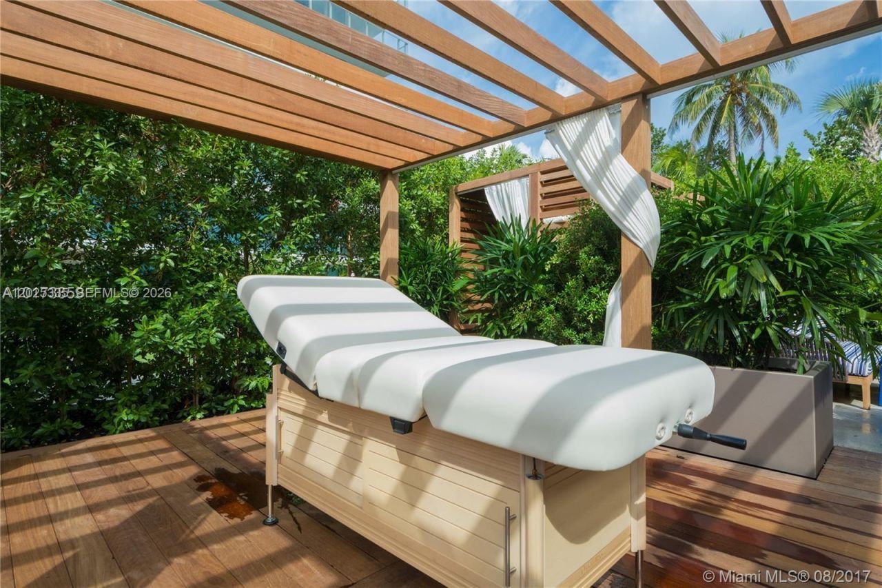 350 Ocean Dr , Unit 304N, Key Biscayne, FL 33149 Photo