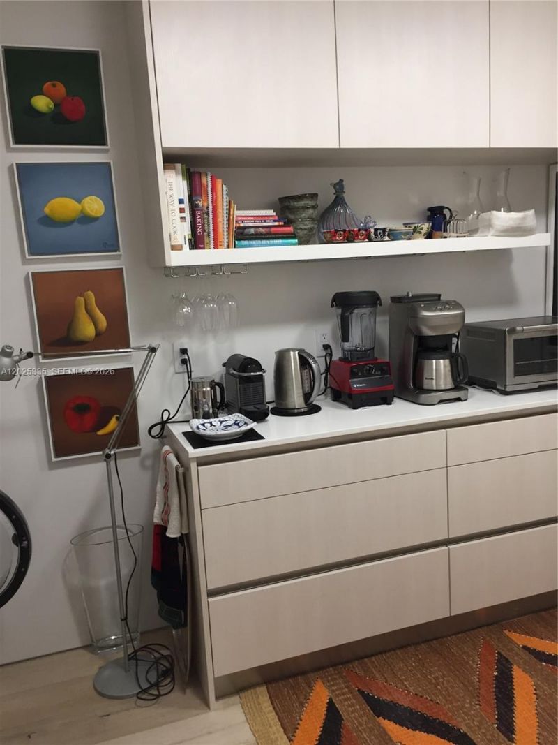 350 Ocean Dr , Unit 304N, Key Biscayne, FL 33149 Photo