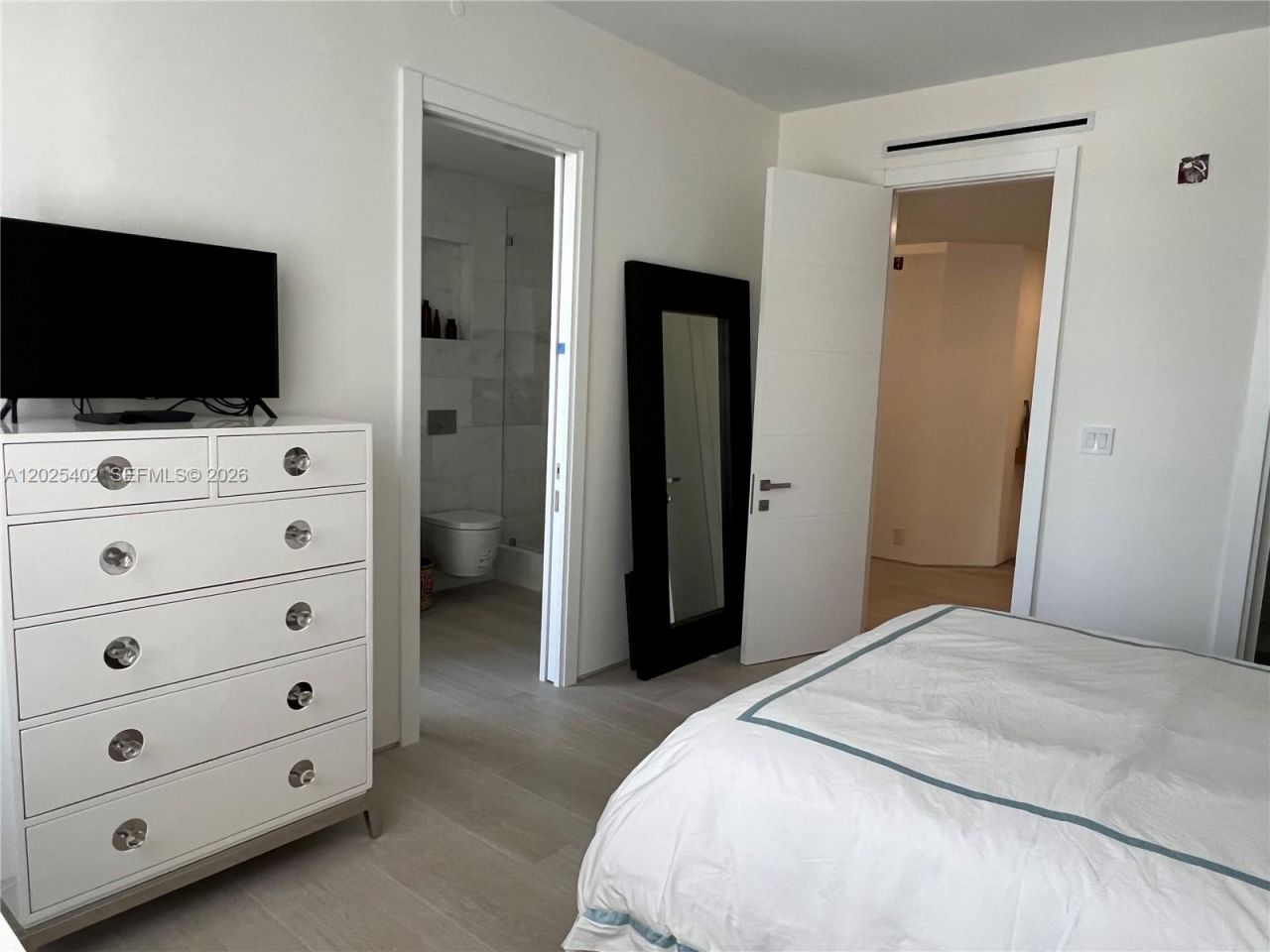 201 Crandon Blvd , Unit 642, Key Biscayne, FL 33149 Photo
