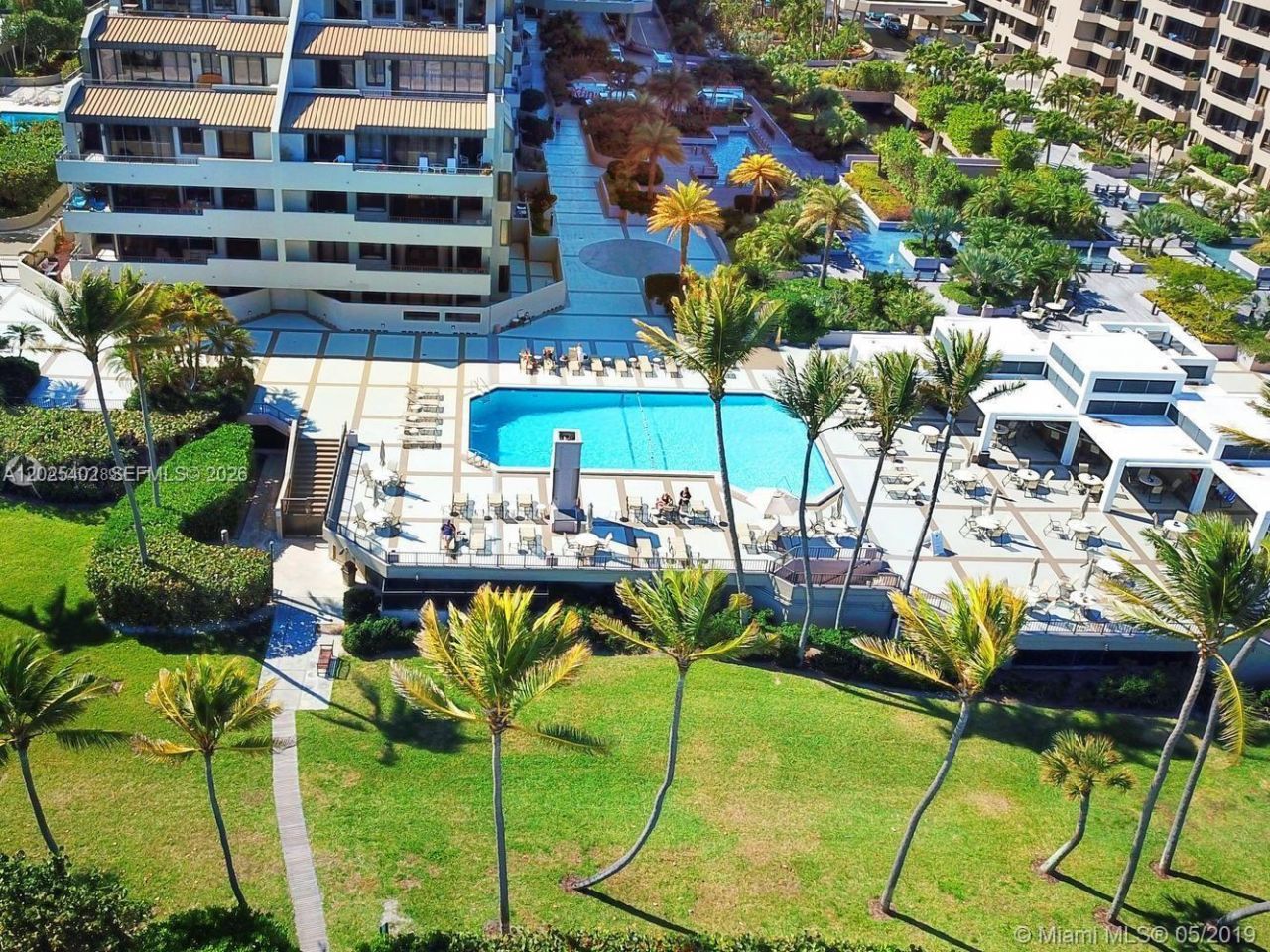 201 Crandon Blvd , Unit 642, Key Biscayne, FL 33149 Photo