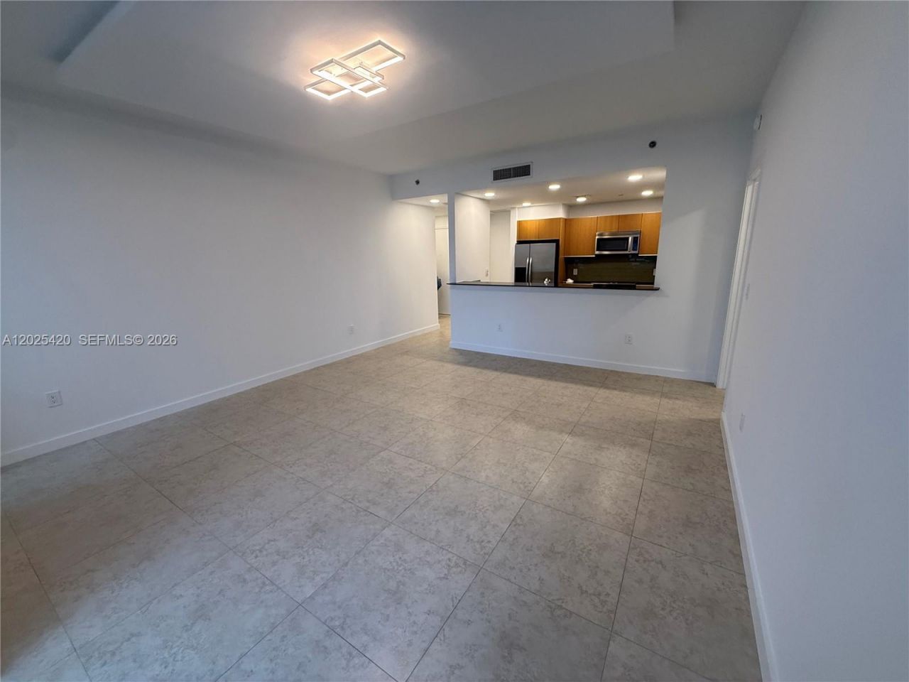 1050 SE Brickell Ave , Unit 1802, Miami, FL 33131 Photo