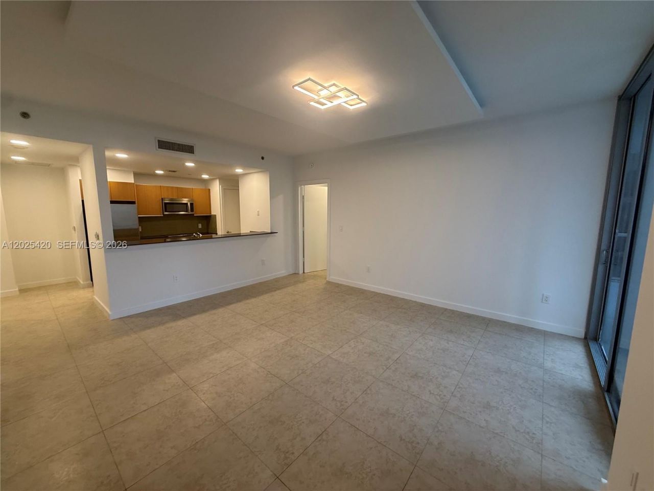 1050 SE Brickell Ave , Unit 1802, Miami, FL 33131 Photo