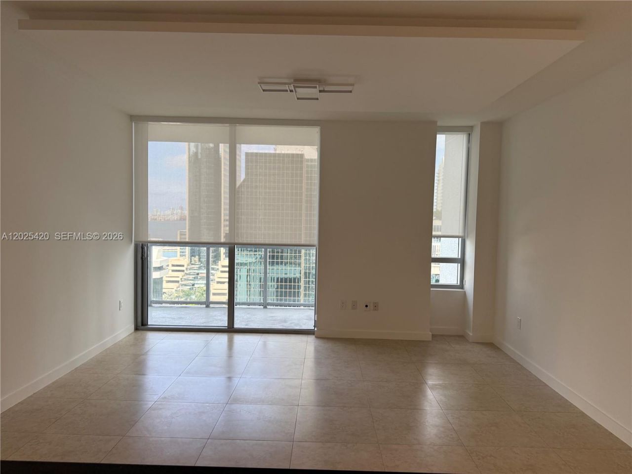 1050 SE Brickell Ave , Unit 1802, Miami, FL 33131 Photo