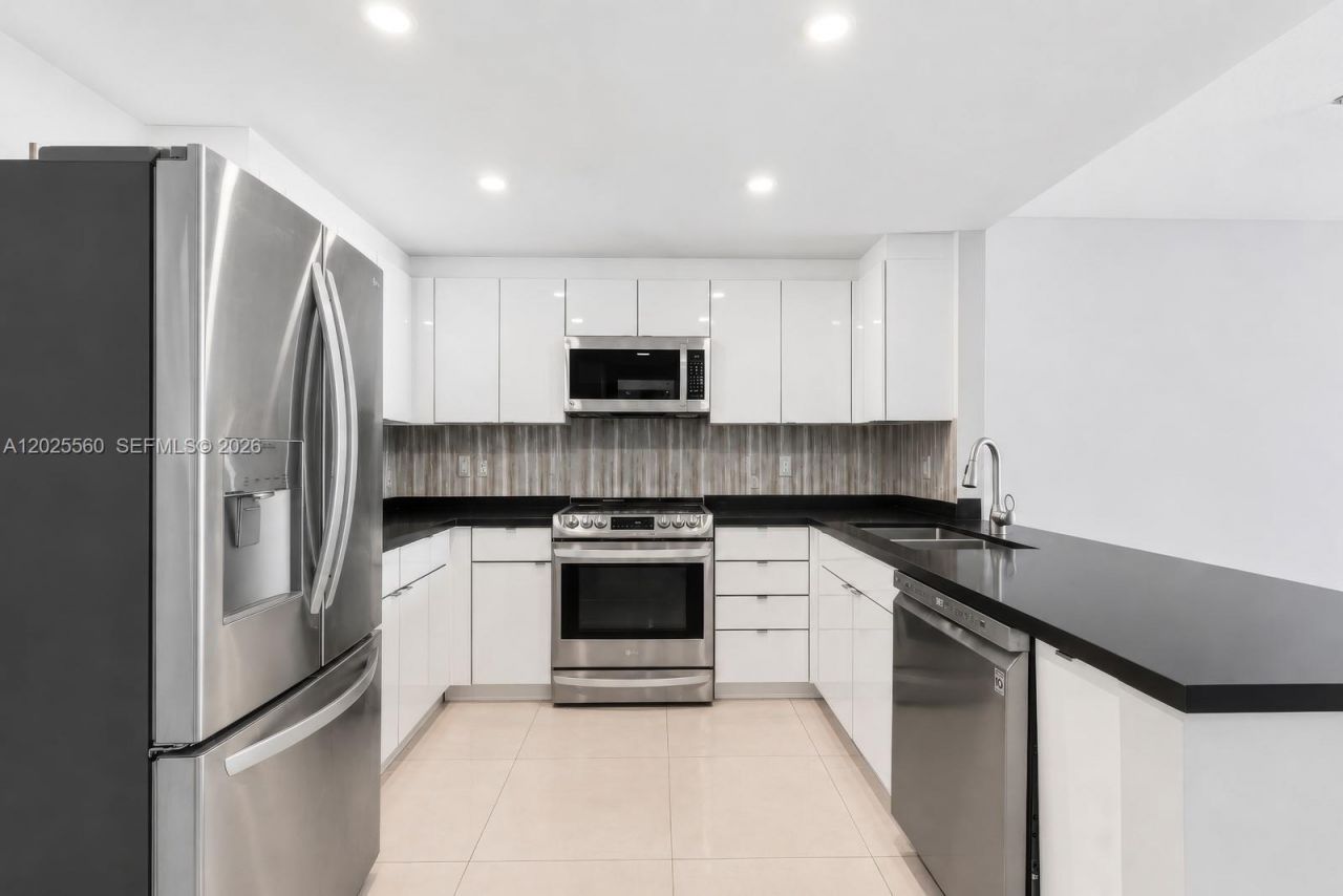 1250 S Miami Ave , Unit 1109, Miami, FL 33130 Photo