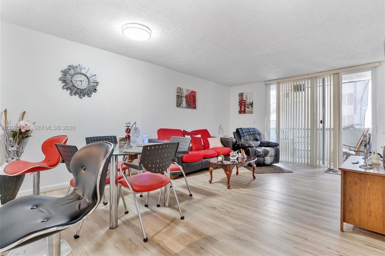 10000 NW 80th Ct , Unit 2245, Hialeah Gardens, FL 33016 Photo