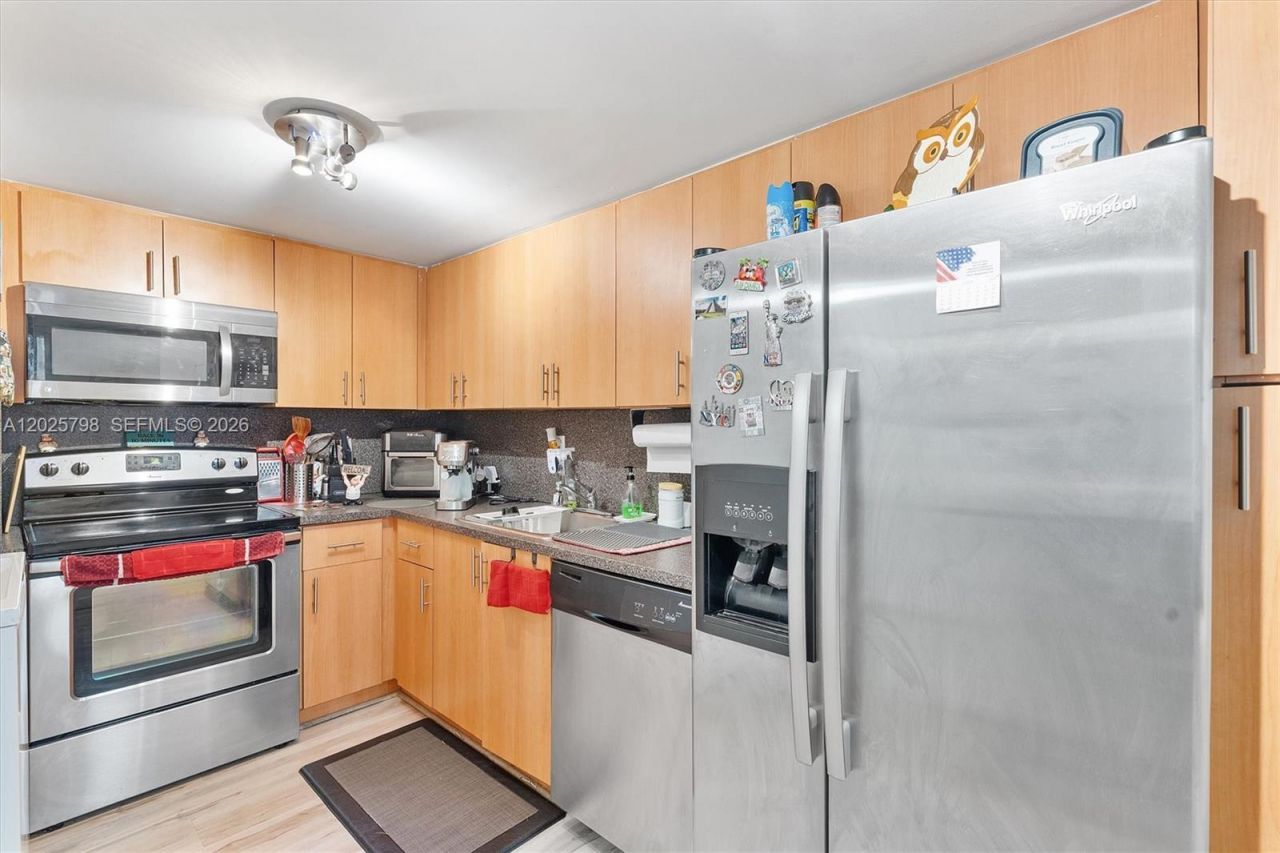 10000 NW 80th Ct , Unit 2245, Hialeah Gardens, FL 33016 Photo