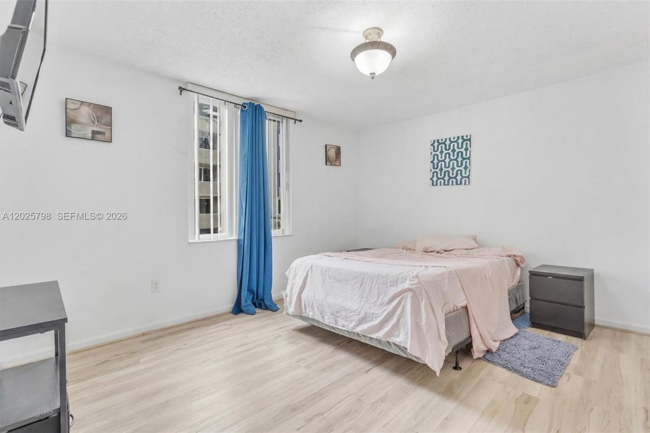 10000 NW 80th Ct , Unit 2245, Hialeah Gardens, FL 33016 Photo