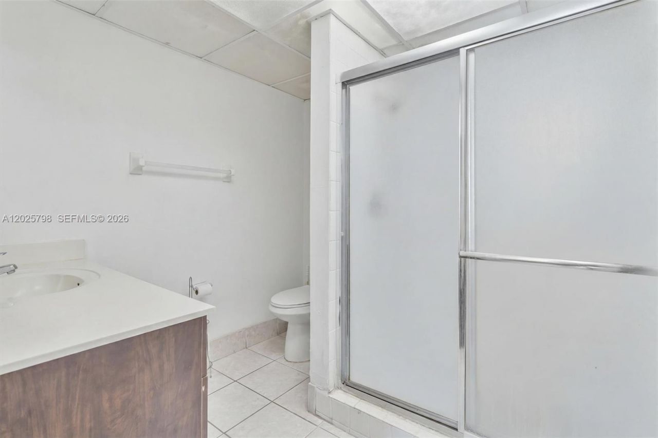 10000 NW 80th Ct , Unit 2245, Hialeah Gardens, FL 33016 Photo